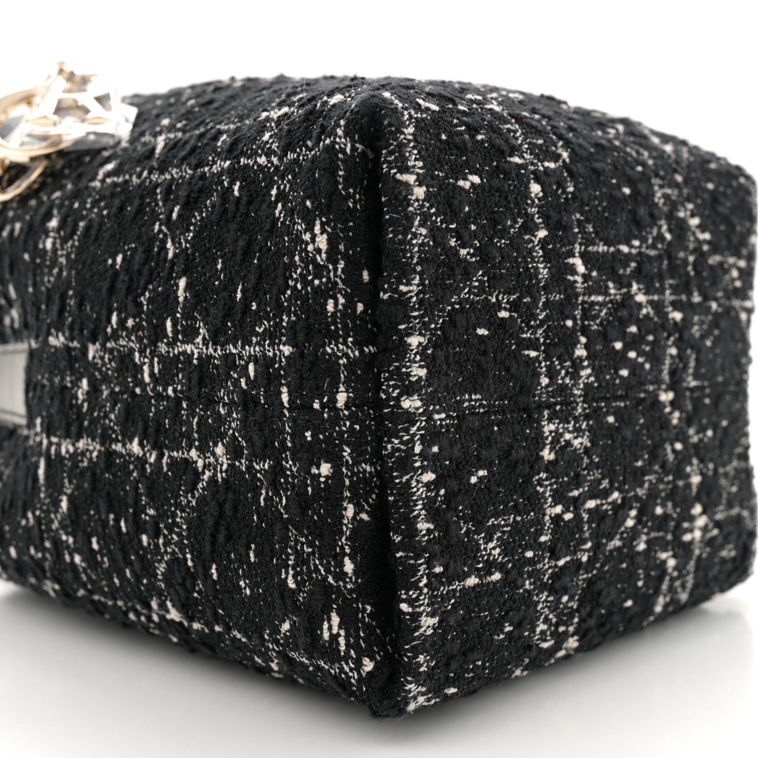 Tweed Cannage Small Vertical Toujours Black