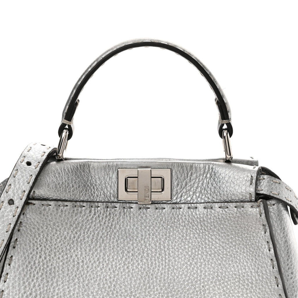 Cuoio Romano Lux Selleria Mini Peekaboo Iconic Satchel Argento