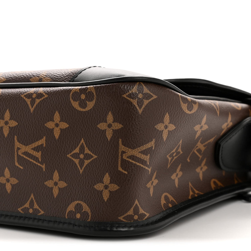 Monogram Macassar Archy Messenger GM
