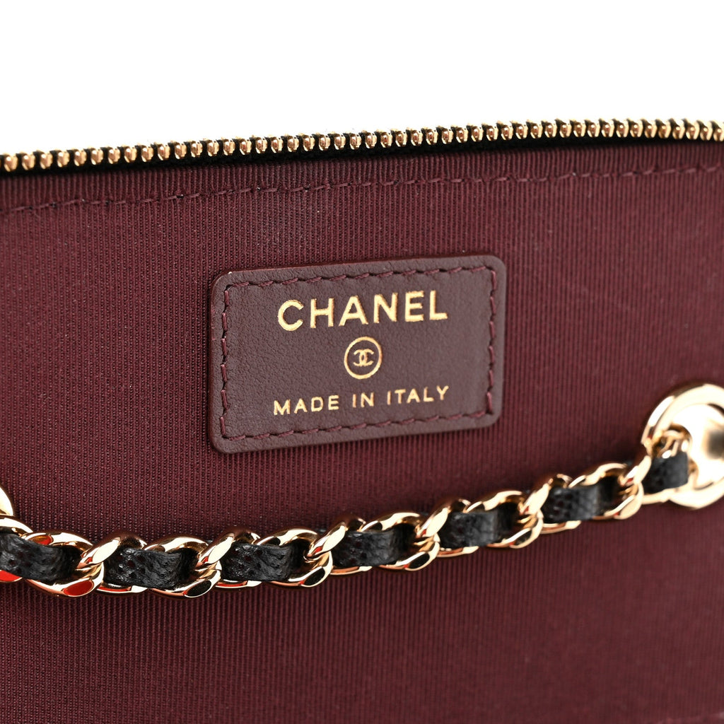 Caviar Quilted Small Vanity Case With Chain Black