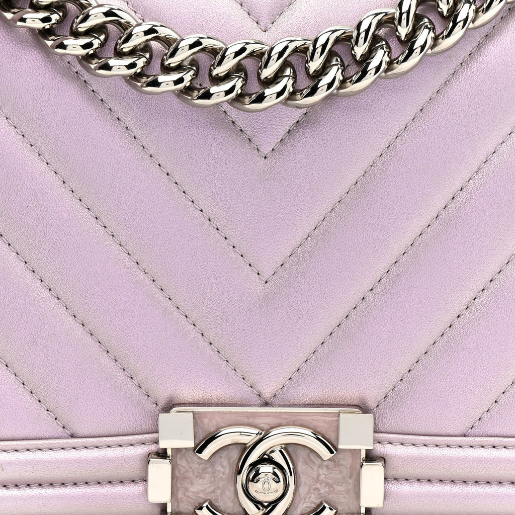 Iridescent Lambskin Chevron Quilted Medium Boy Flap Purple