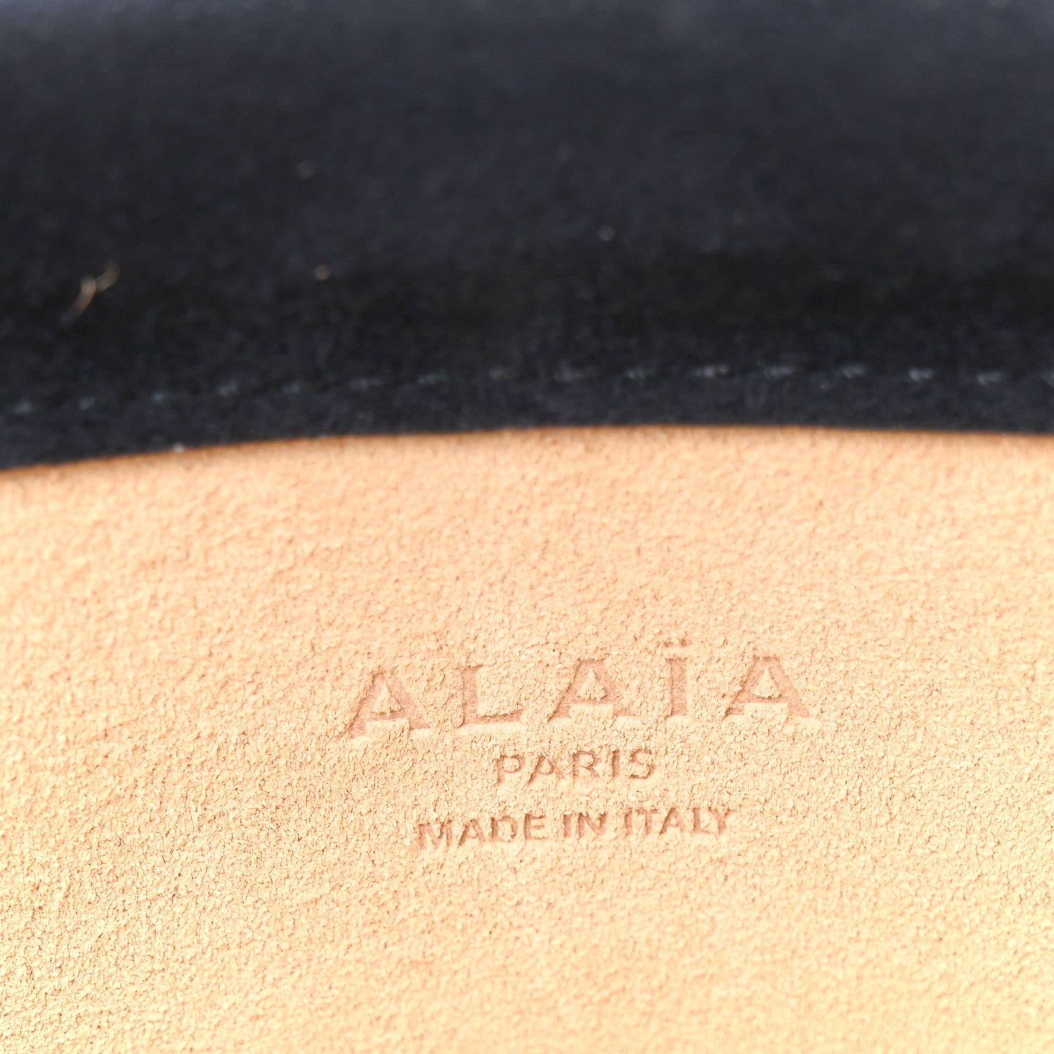 Suede Le Click East West Small Bag Midnight