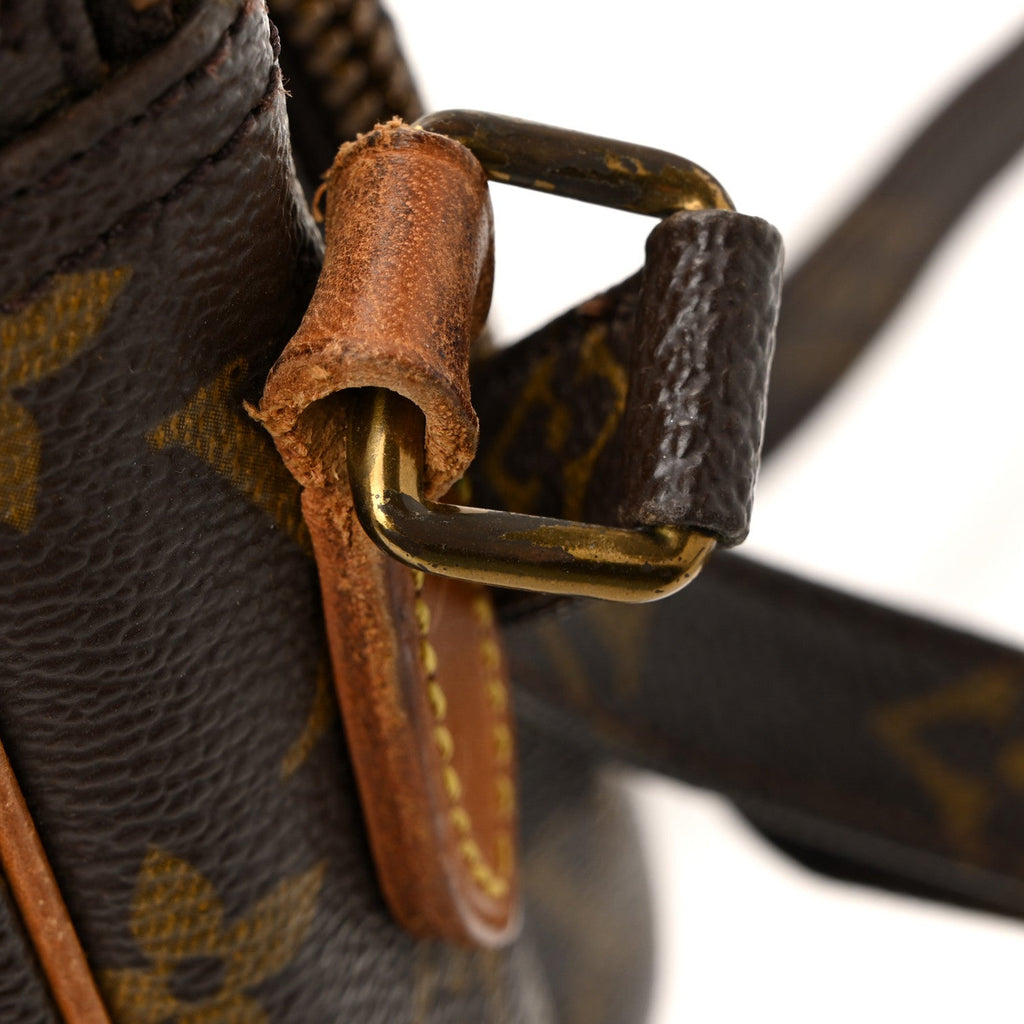 Monogram Amazone