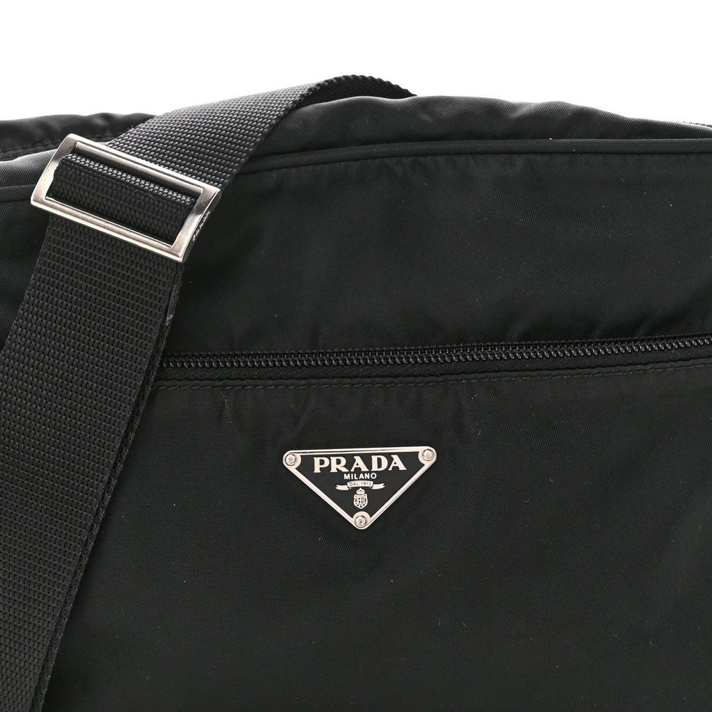 Nylon Vela Messenger Bag Black