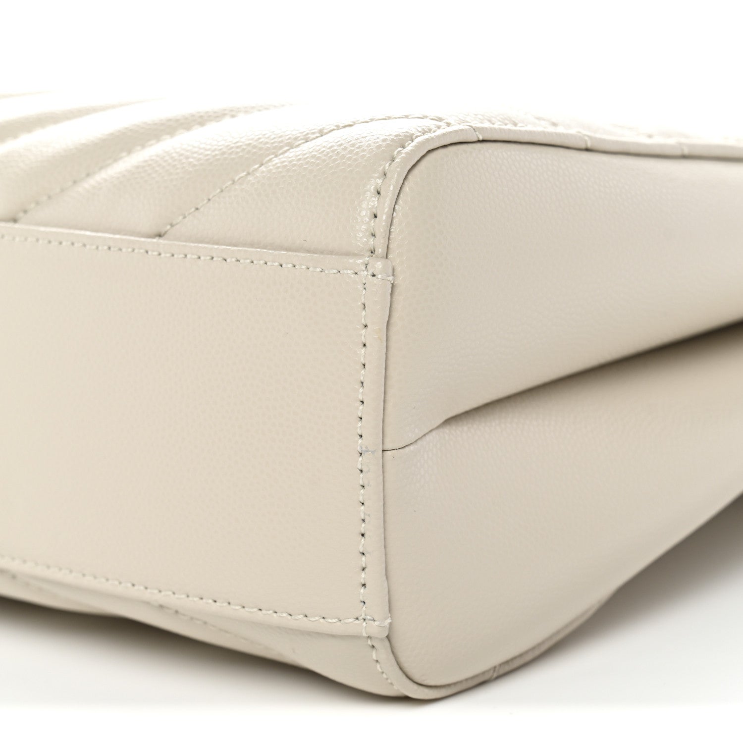 Grain de Poudre Matelasse Chevron Medium Tribeca Shopping Bag Crema Soft