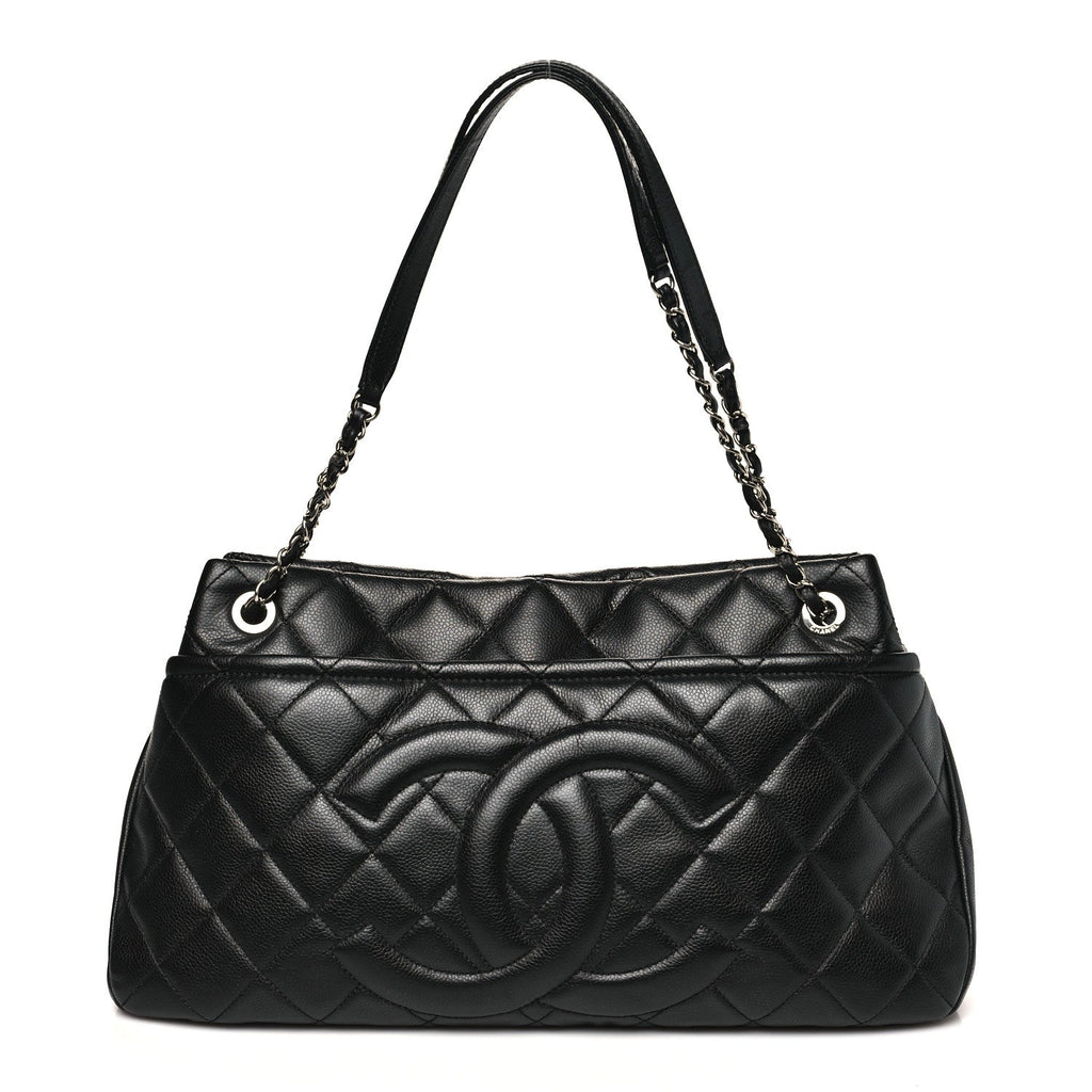 Caviar Quilted CC Timeless Soft Tote Black