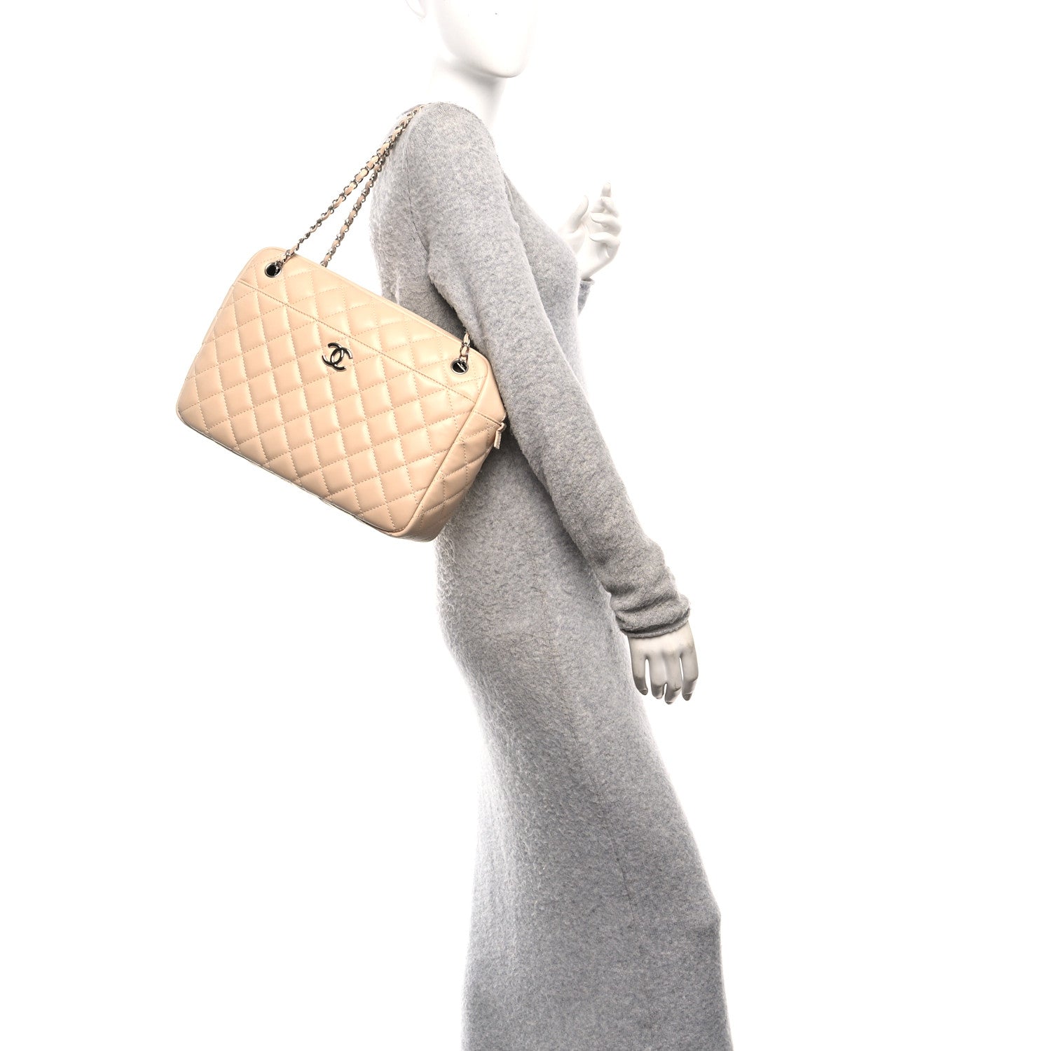 Shiny Lambskin Quilted Medium Camera Case Beige