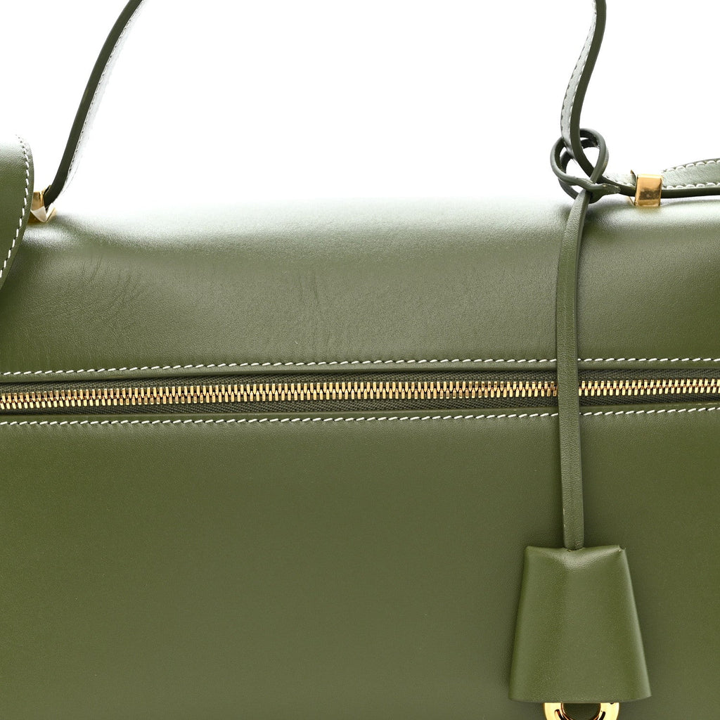 Saddle Calfskin Extra Bag L27 Dark Lichen