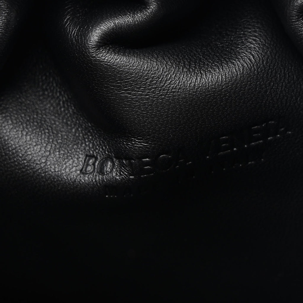 Nappa Maxi Intrecciato The Pouch Oversized Clutch Black