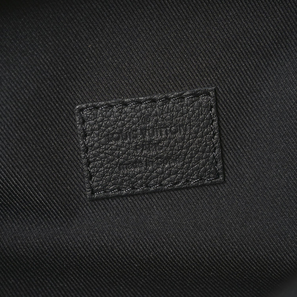 Calfskin Monogram Shadow Discovery Bumbag Black