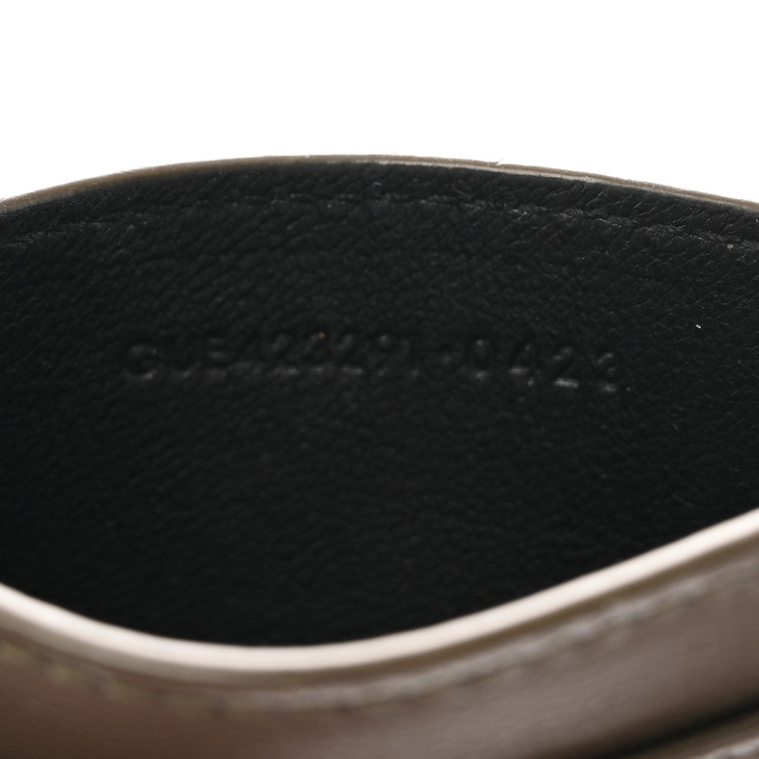 Lambskin Matelasse Chevron Monogram Credit  Case Light Musk