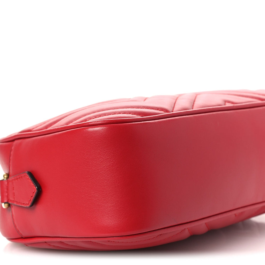 Calfskin Matelasse Small GG Marmont Chain Shoulder Bag Hibiscus Red