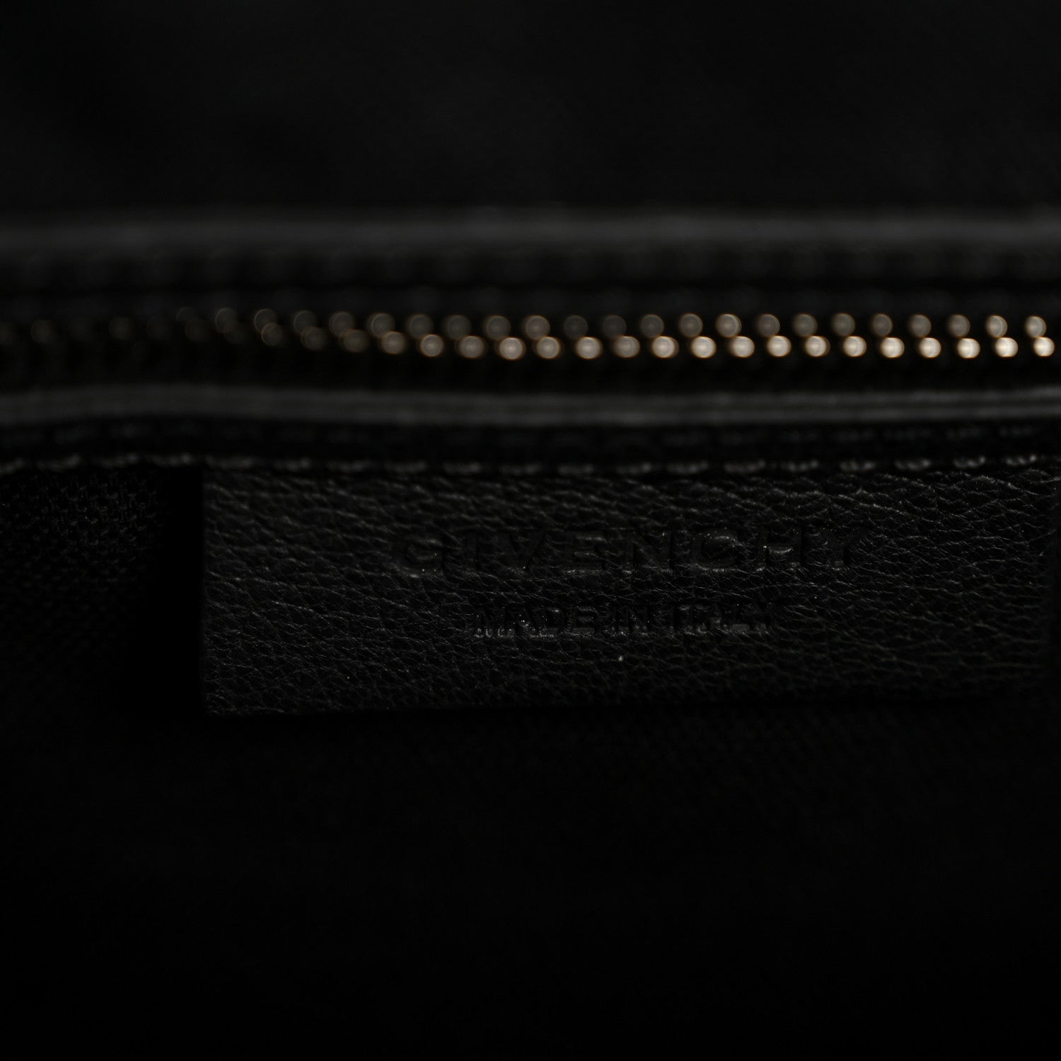 Sugar Goatskin Small Antigona Black
