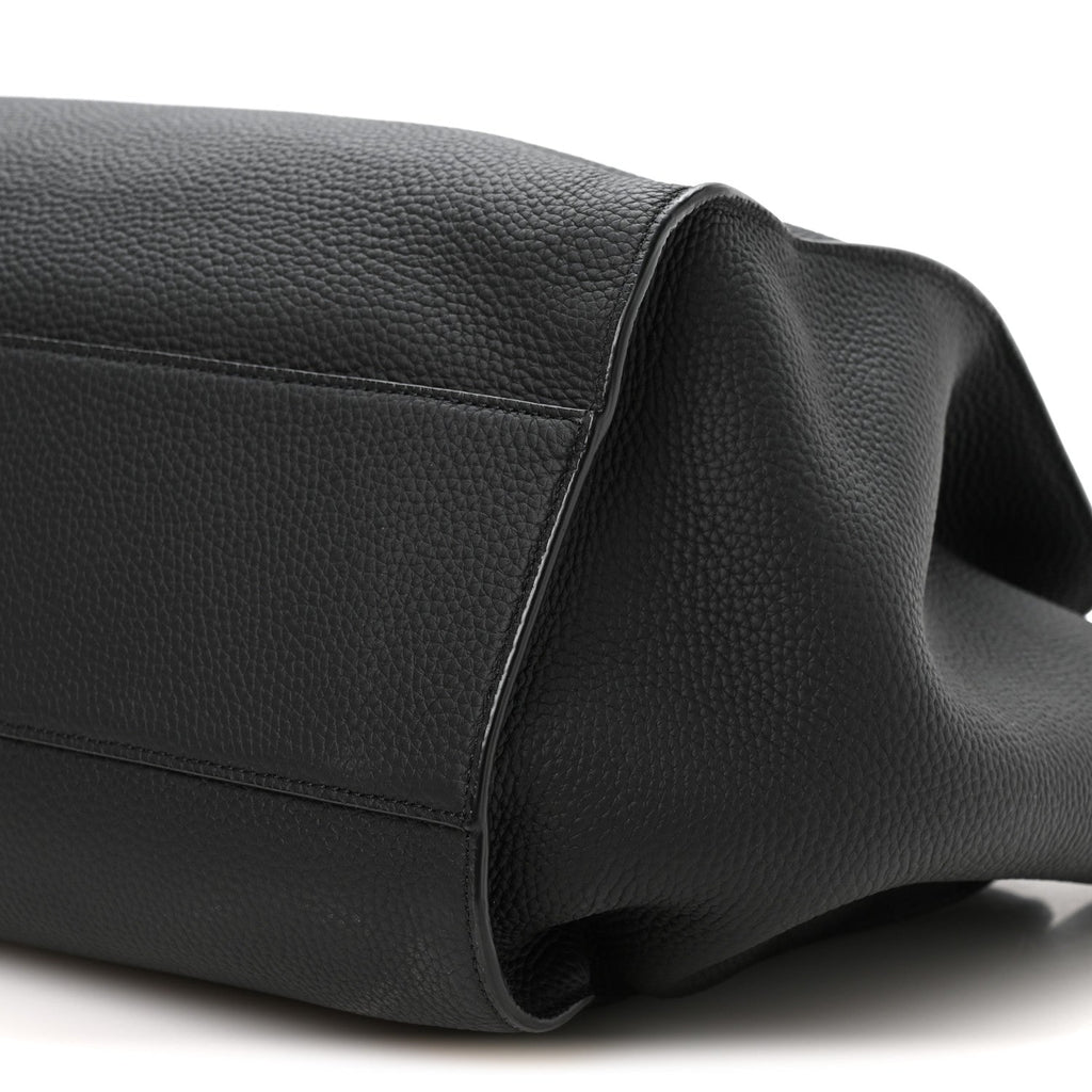 Matte Grained Calfskin Marlo 17 Black