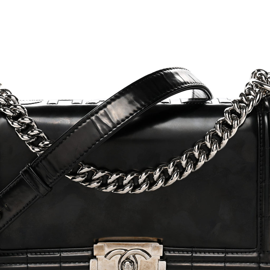 Glazed Calfskin Medium Boy Flap Black