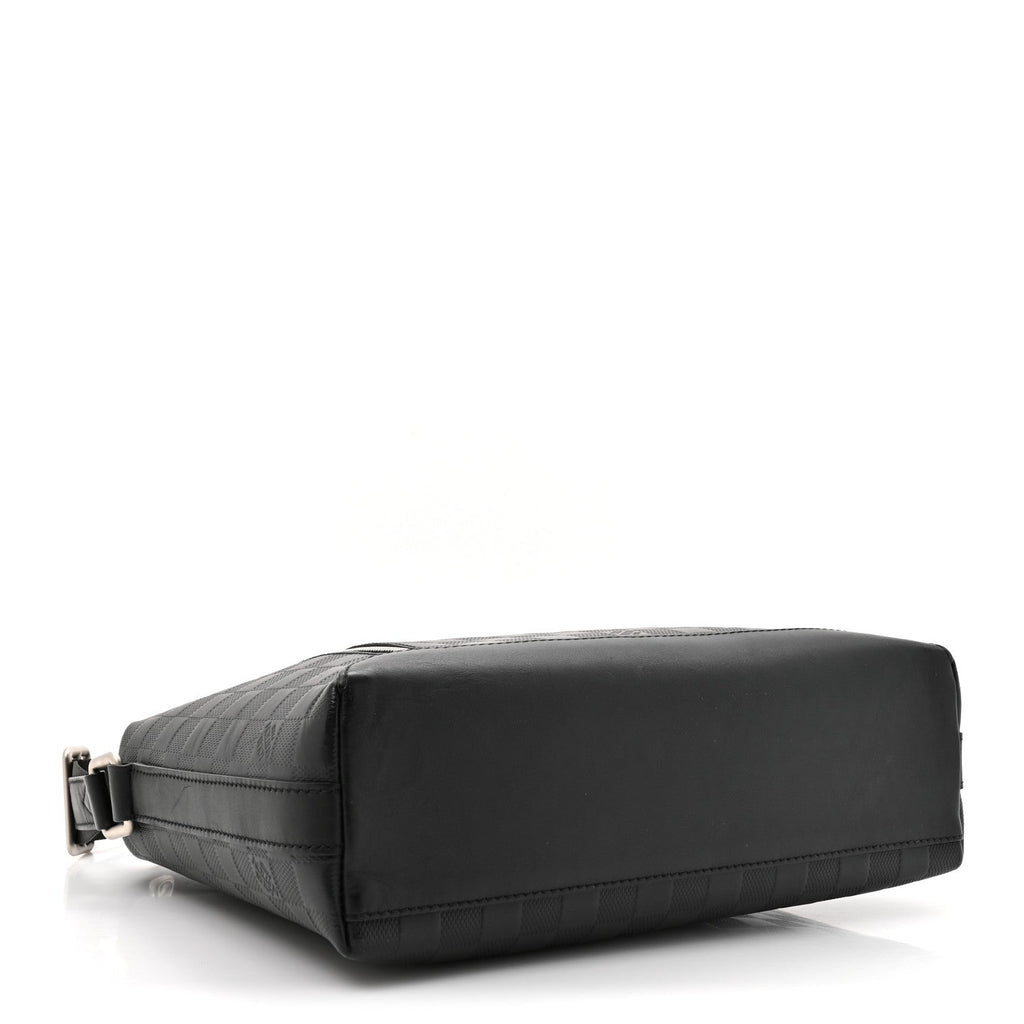 Damier Infini Messenger PM Onyx