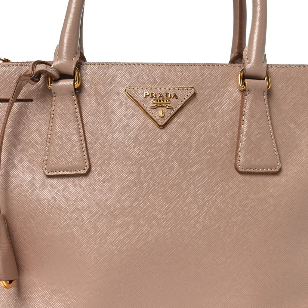 Saffiano Small Galleria Double Zip Tote Cammeo