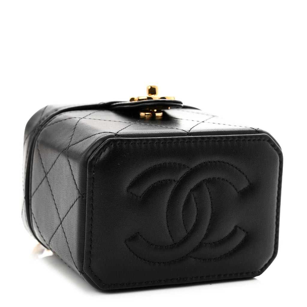 Lambskin Quilted Vanity Clutch With Chain  Black