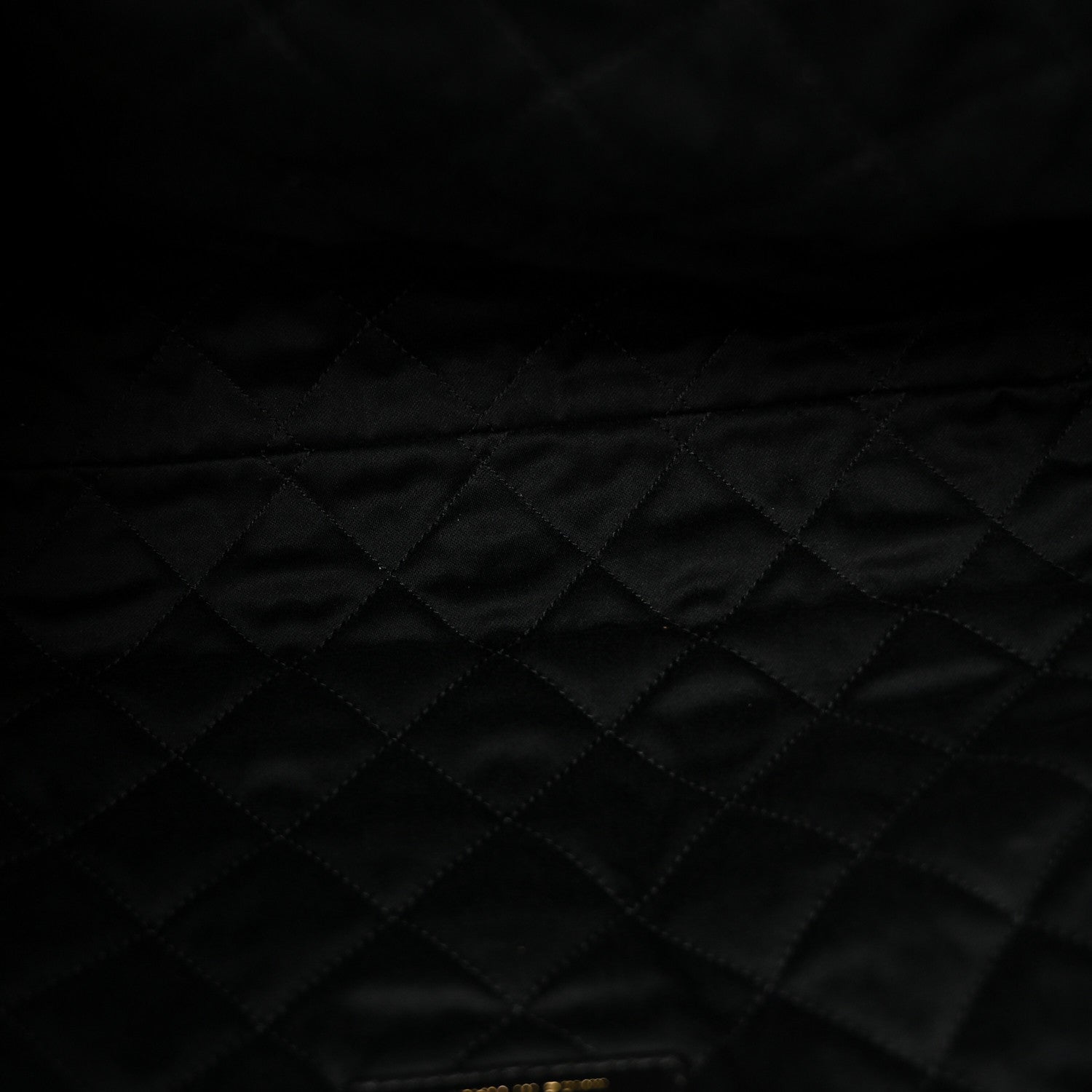 Shiny Calfskin Quilted Small Chanel 22 Black