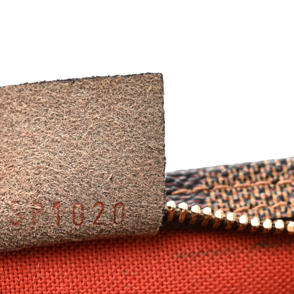 Damier Ebene Trousse Make Up Bag Pochette