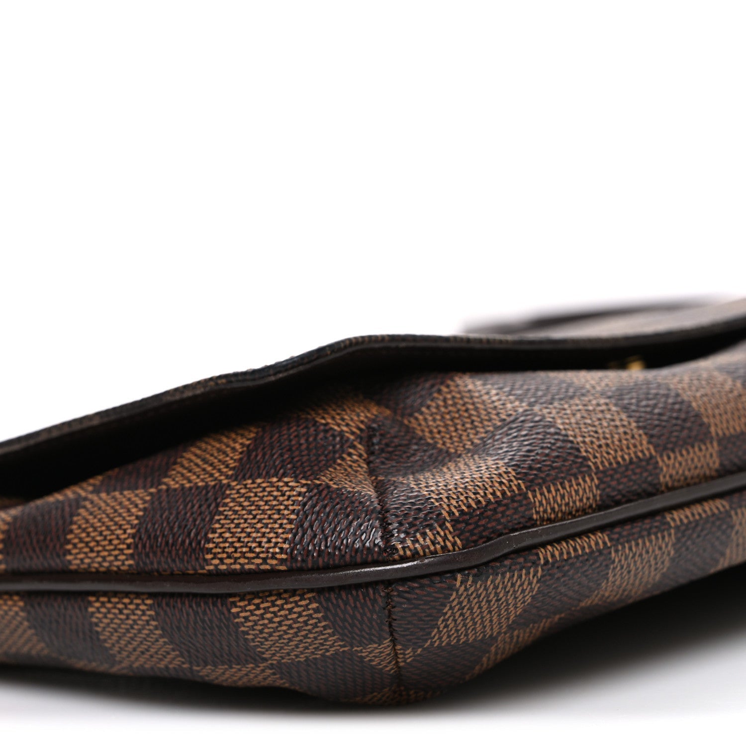 Damier Ebene Musette Tango