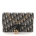 Oblique Saddle Chain Pouch Blue