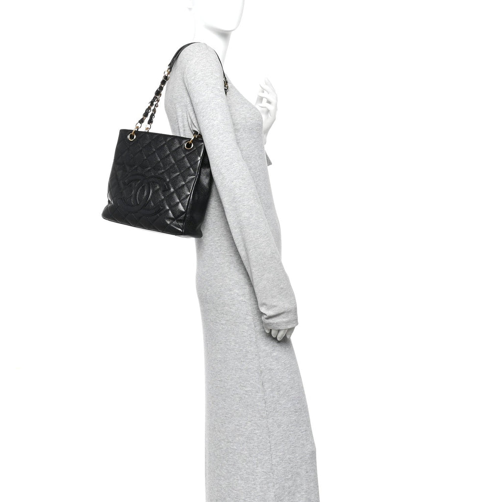 Caviar Quilted Petit Shopping Tote PST Black
