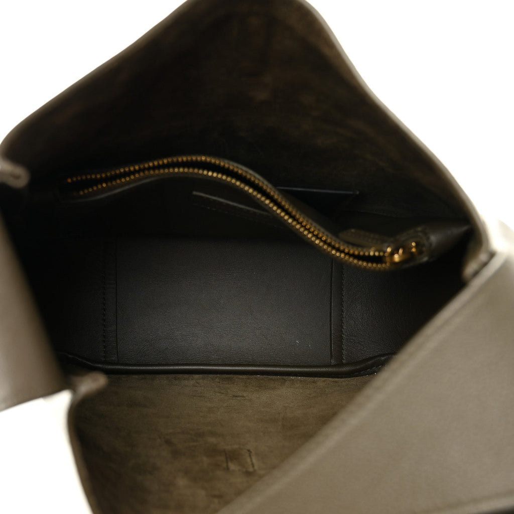 Smooth Calfskin Small Le 5 A 7 Soft Hobo Light Musk