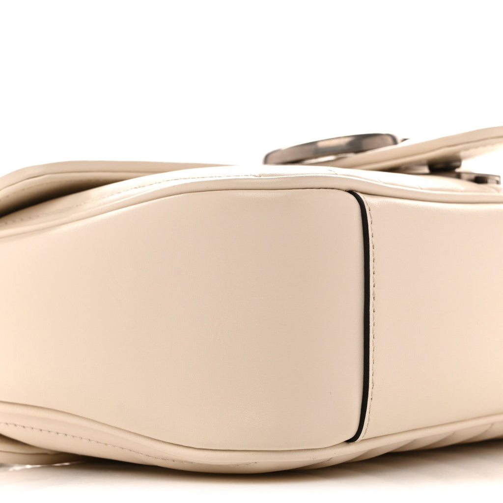 Calfskin Matelasse Aria Small GG Marmont Shoulder Bag Mystic White