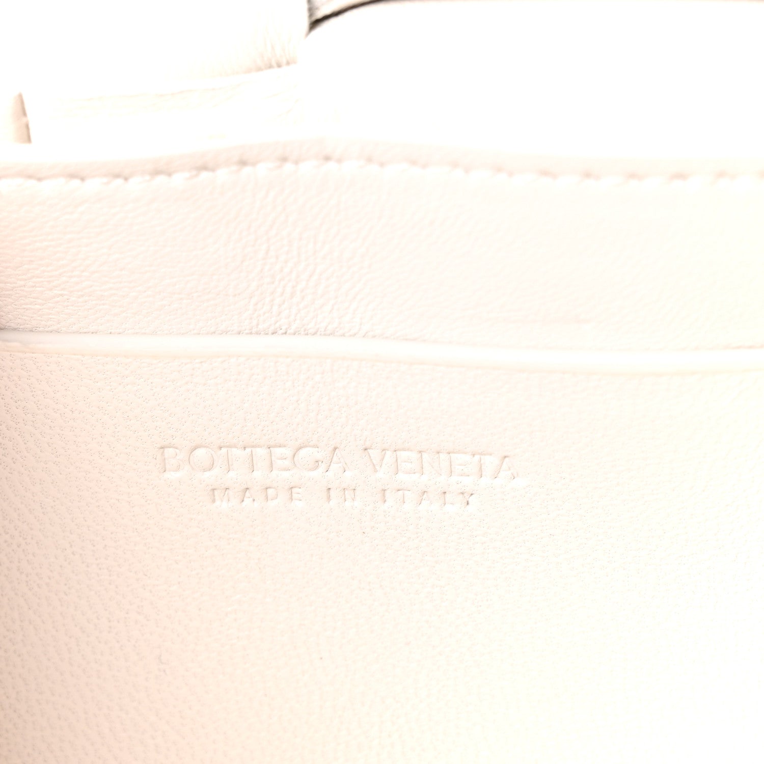 Nappa Maxi Intrecciato Padded The Belt Cassette Bag Chalk
