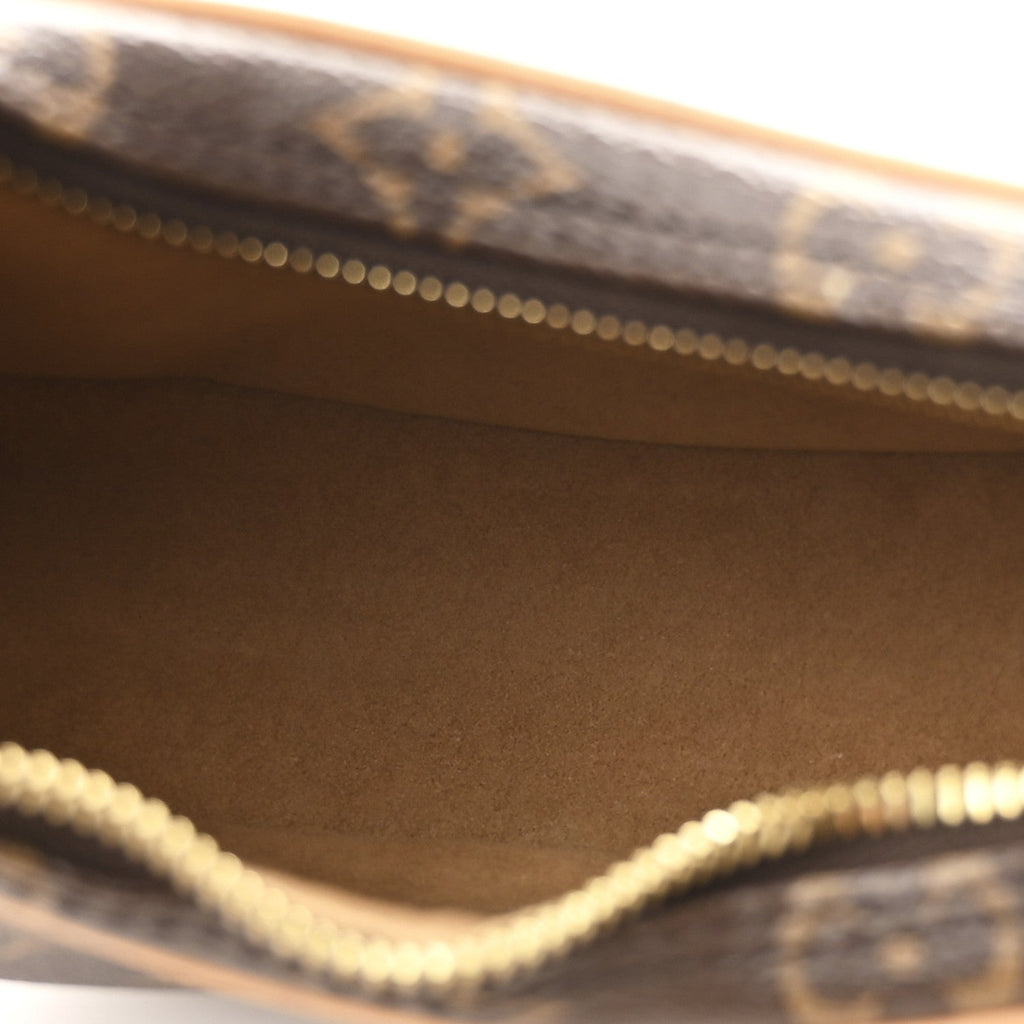 Monogram Loop
