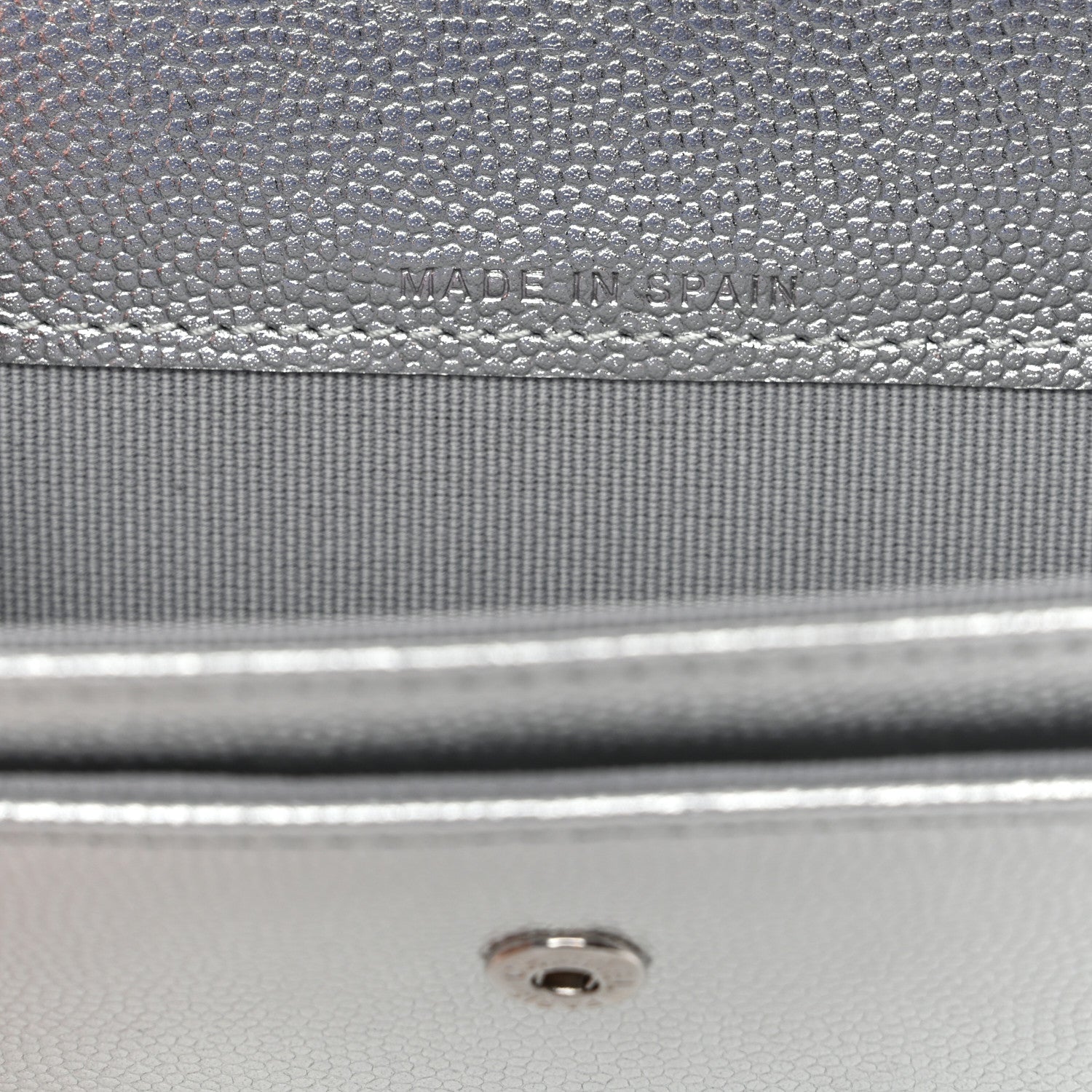 Metallic Caviar Timeless CC Flap  Holder Silver
