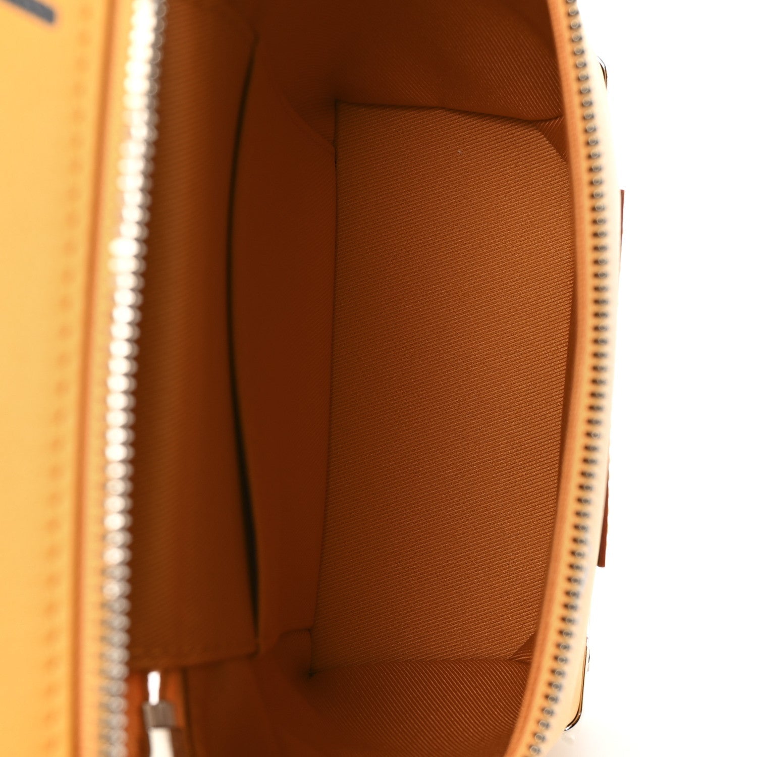 Pochette Trunk Verticale Saffron