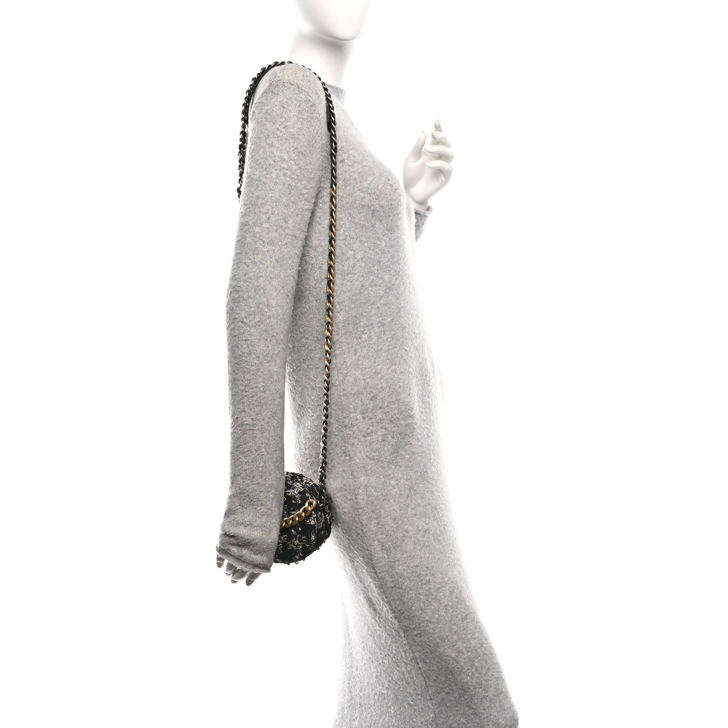 Tweed Quilted 19 Round Clutch With Chain Black White
