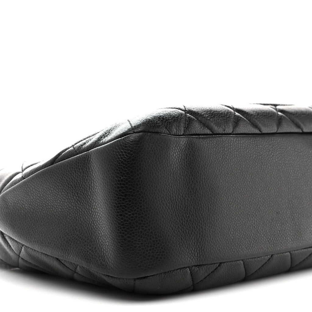 Caviar Quilted CC Timeless Soft Tote Black