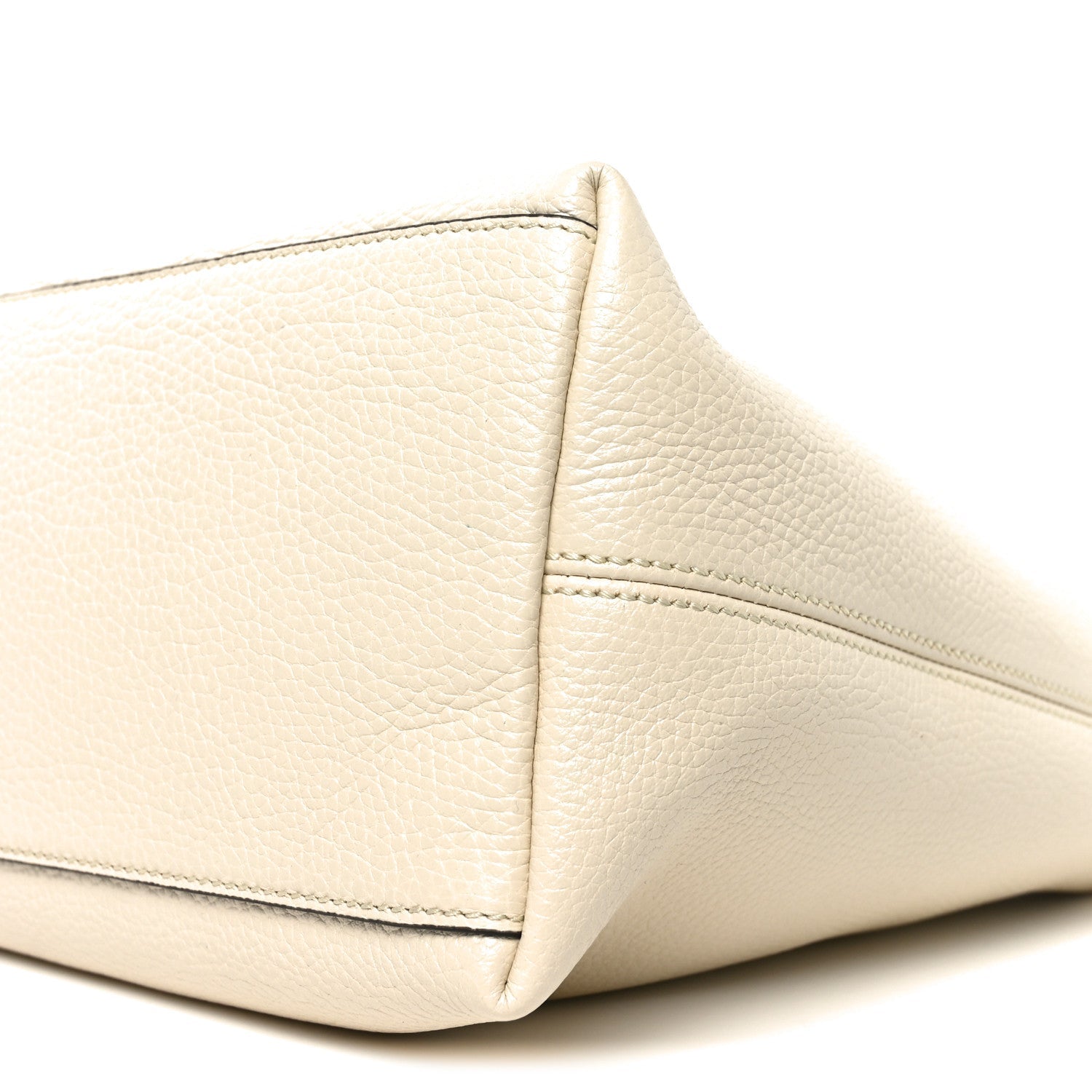 Pebbled Calfskin Medium Soho Chain Shoulder Bag Off White