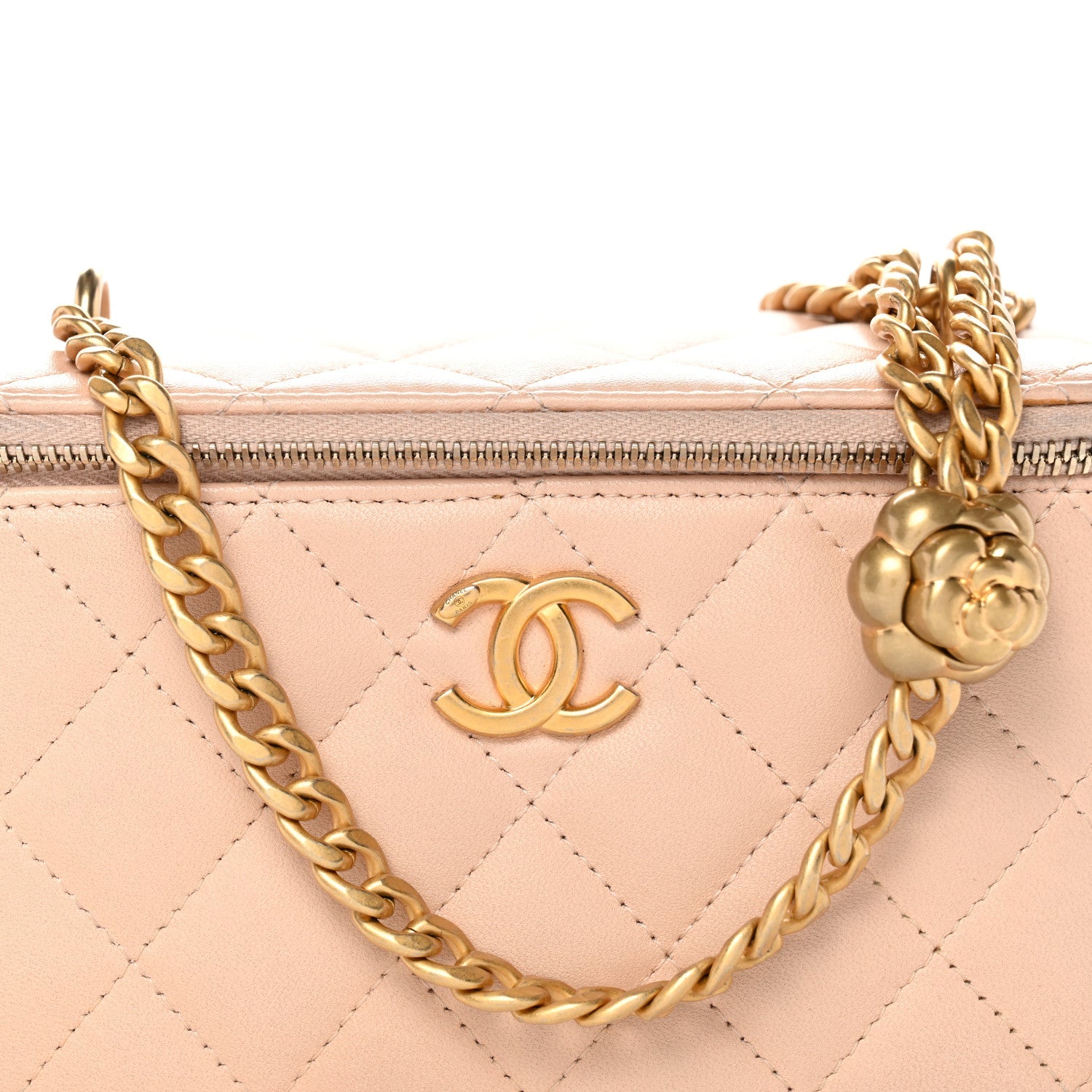Lambskin Quilted Sweet Camellia Small Vanity Case With Chain Pink