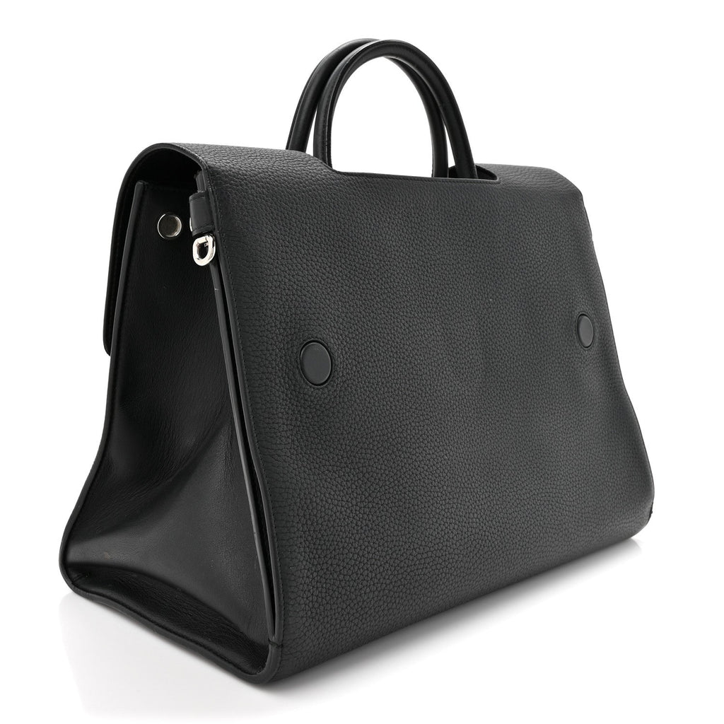 Grained Calfskin Large Diorever Flap Black