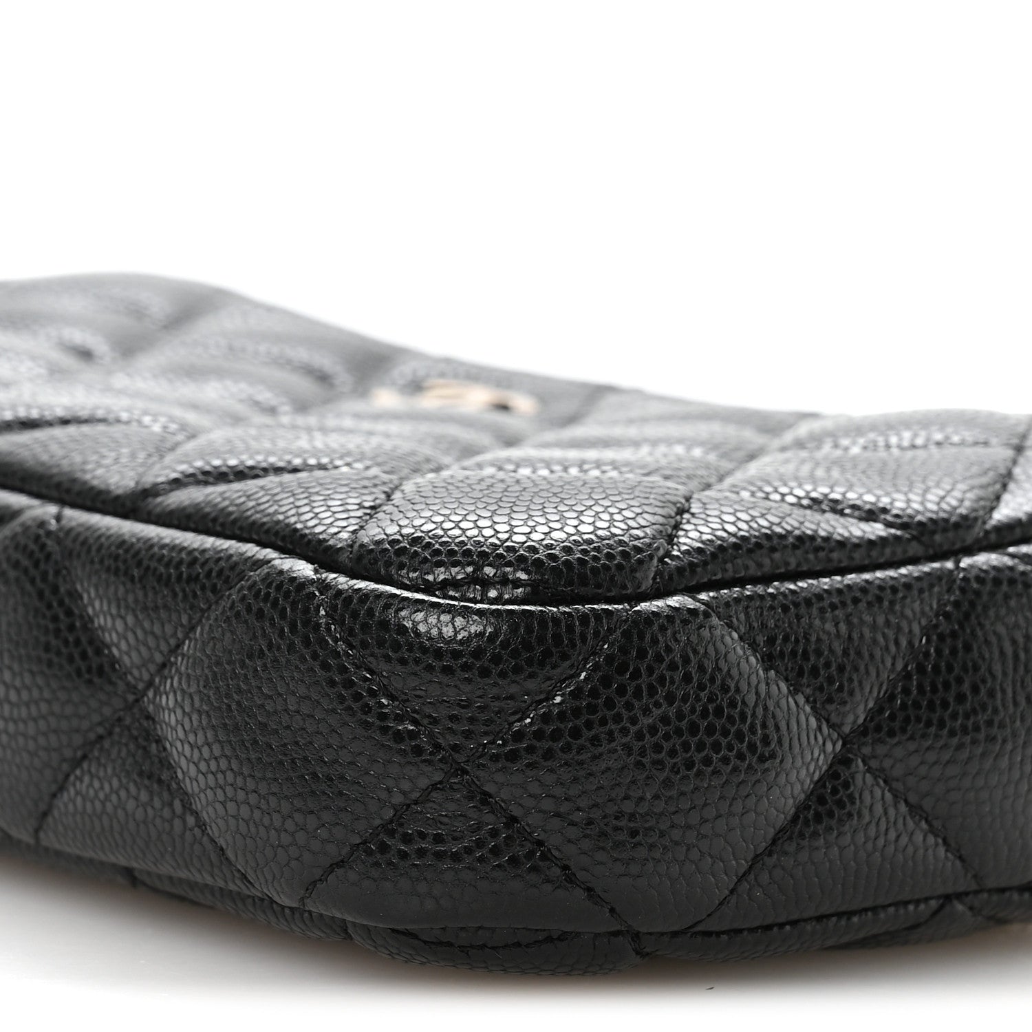 Caviar Quilted Small Clutch With Chain Black
