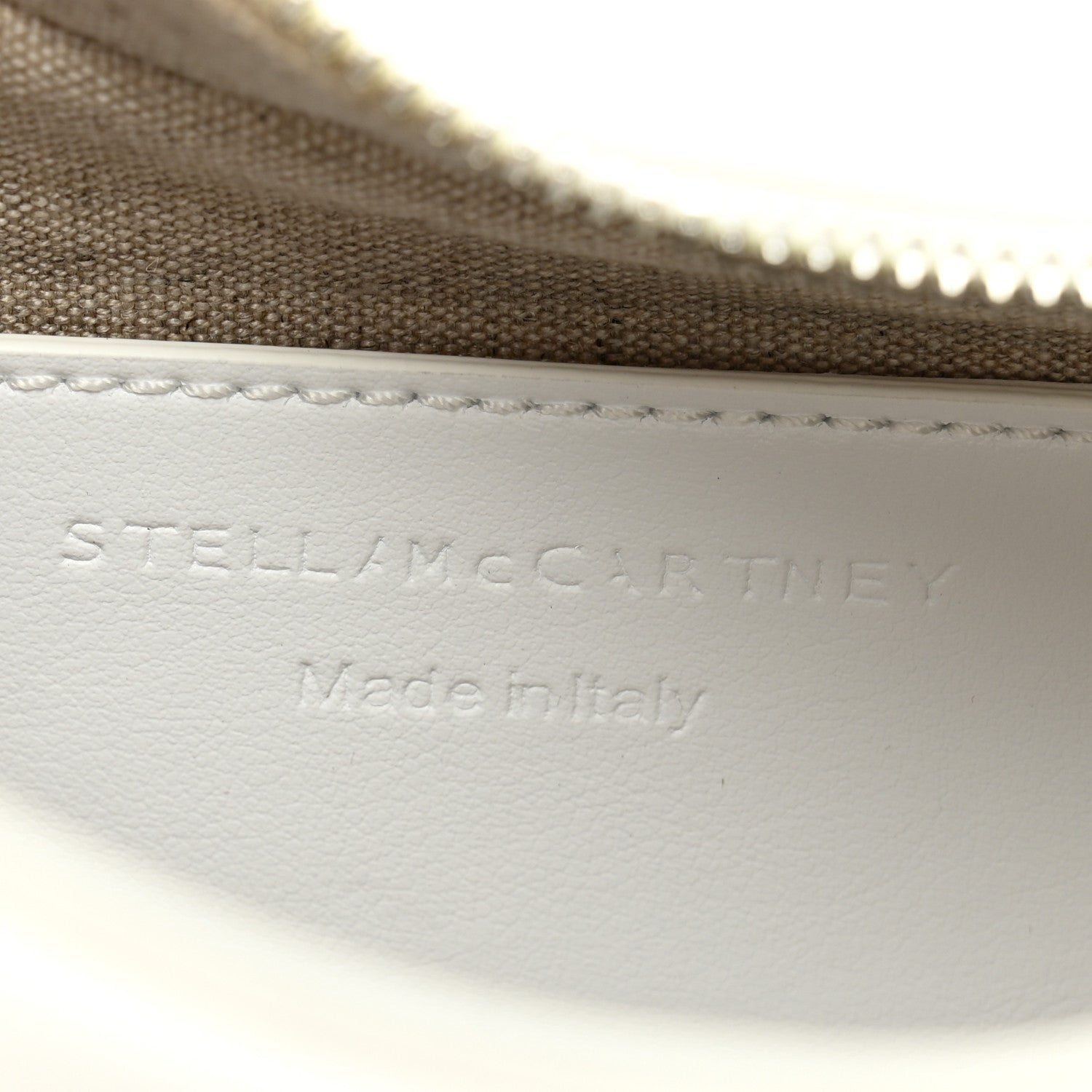 Eco Grainy Alter Mat Ryder Crossbody Optic White