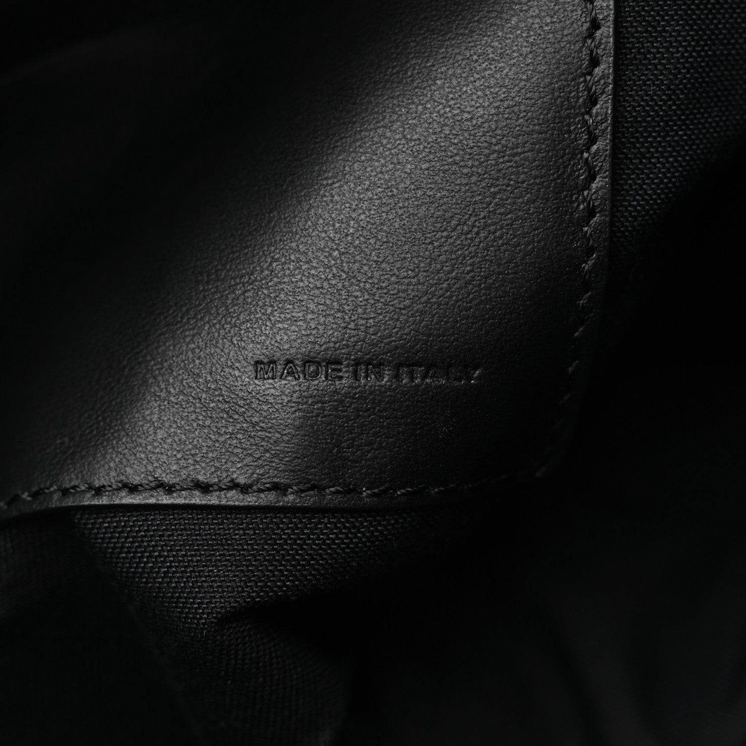 Cotton Canvas Vitello Grace Light Logo Flat Pouch Black