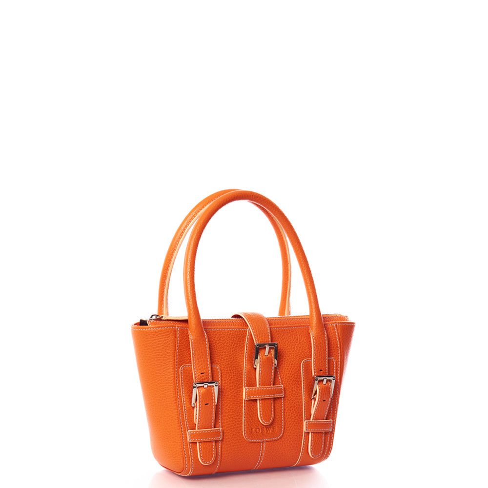 Loewe Vintage Shoulder Bag in Orange, Leather