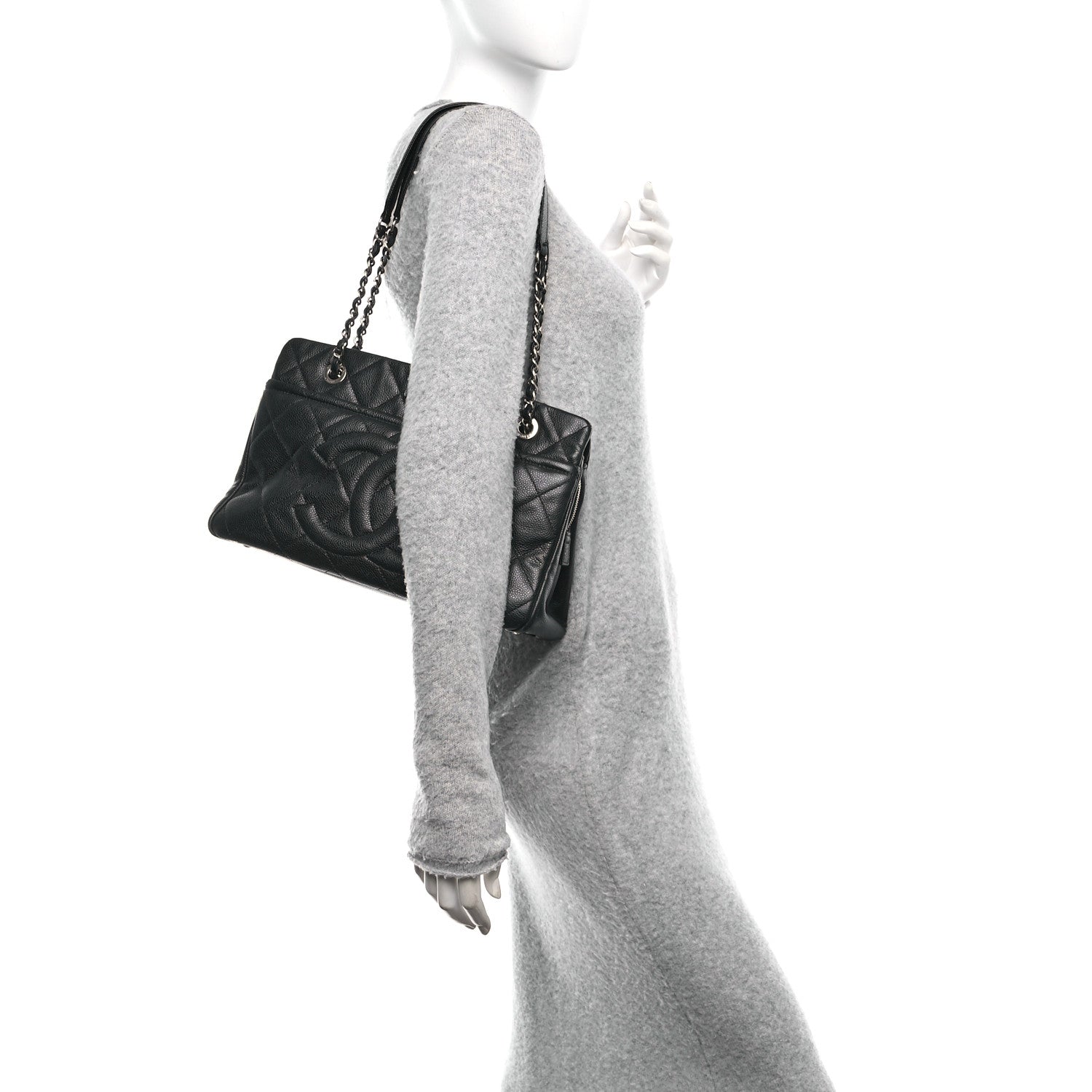 Caviar Quilted Timeless CC Soft Tote Black