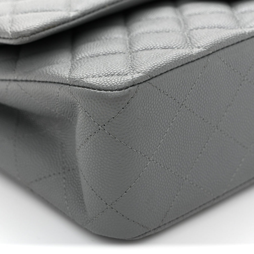Caviar Quilted Medium Double Flap Grey