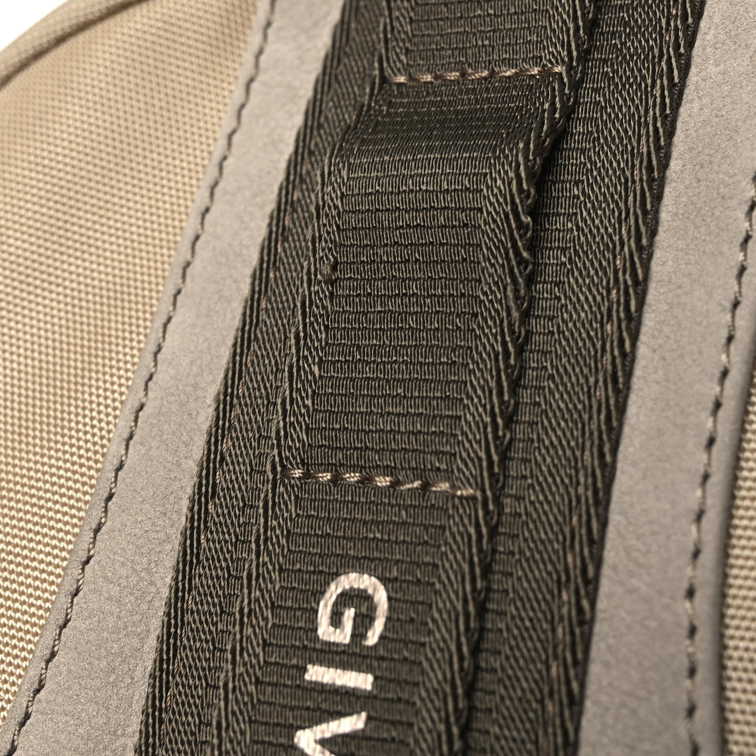 Nylon Nubuck G-Trail Small Sling Bag Taupe Anthracite Sand