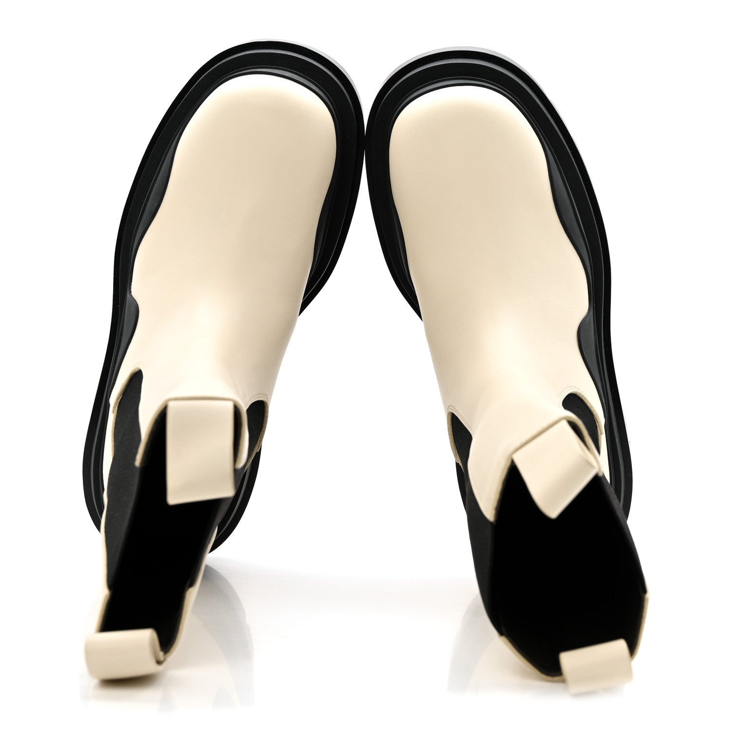Calfskin The Tire Chelsea Boots 38 Sea Salt Black