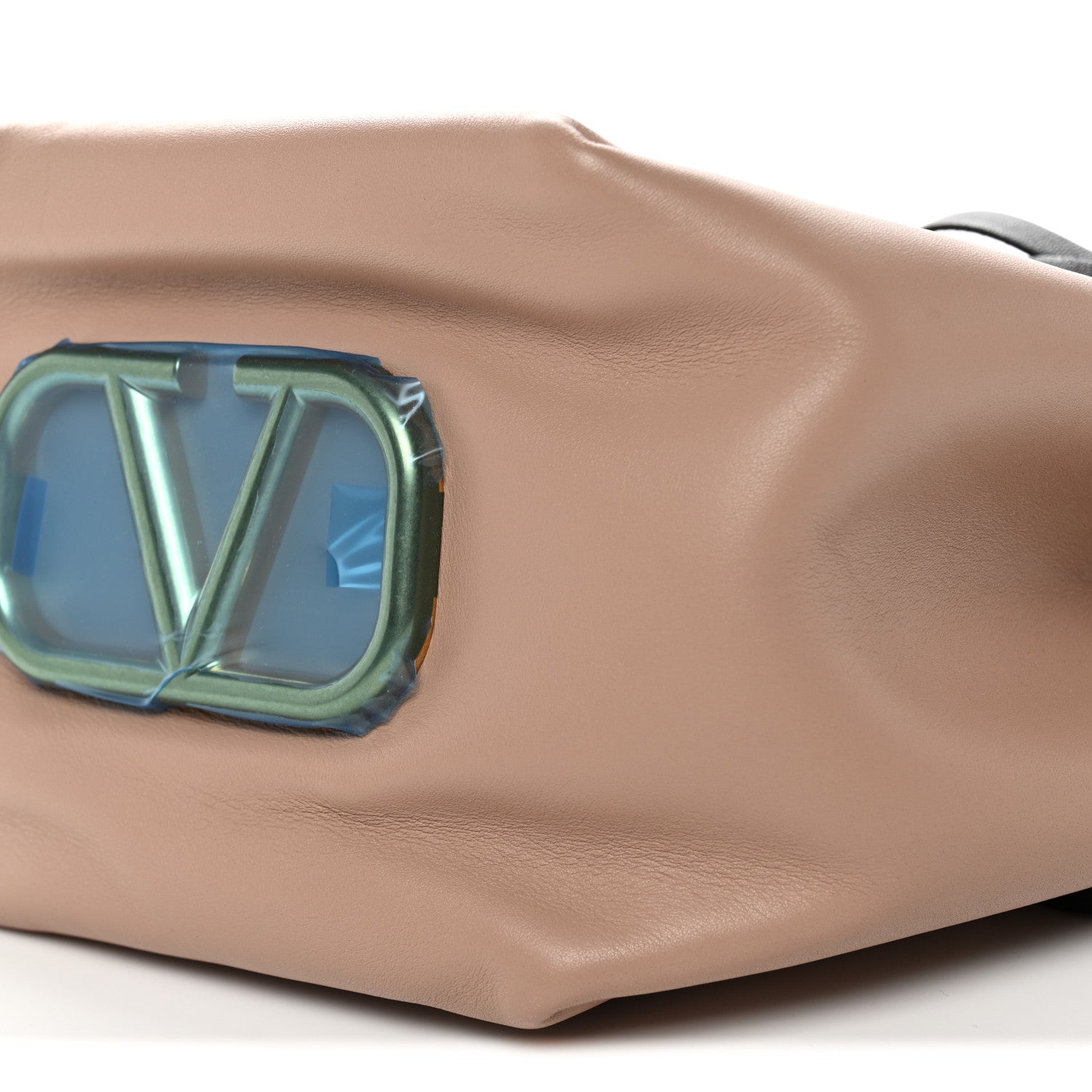Vitello Ayers VLogo Bucket Bag Rose Cannelle