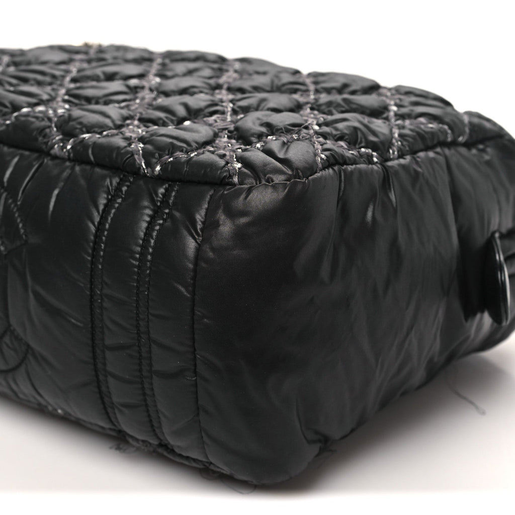 Nylon Quilted Tweed Stitch Bubble Camera Case Black