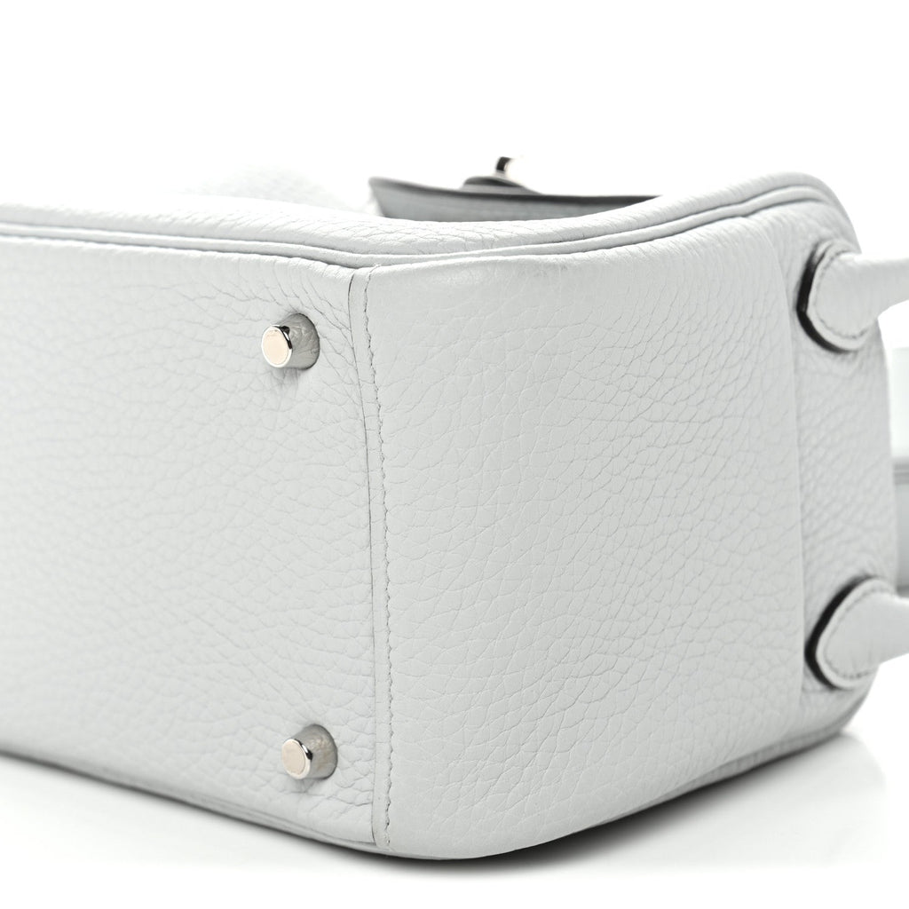 Taurillon Clemence Mini Lindy 20 Bleu Pale