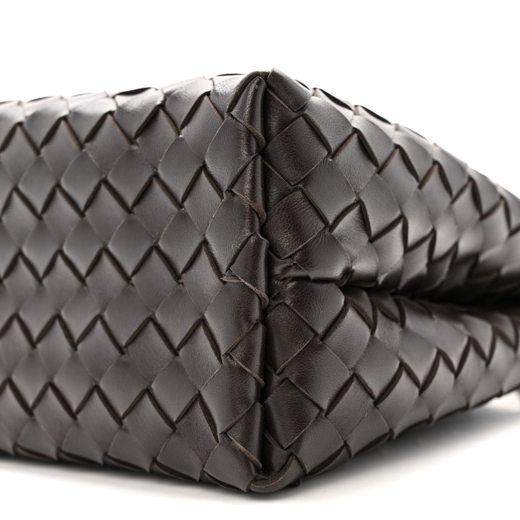 Nappa Intrecciato Medium Andiamo Shoulder Bag Fondant
